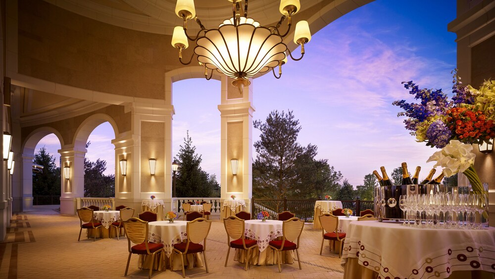 Outdoor Banquet Area