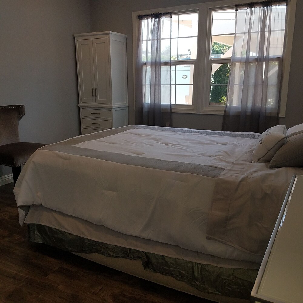 Family House - Room