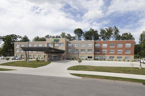 Holiday Inn Express & Suites Michigan City, an IHG Hotel