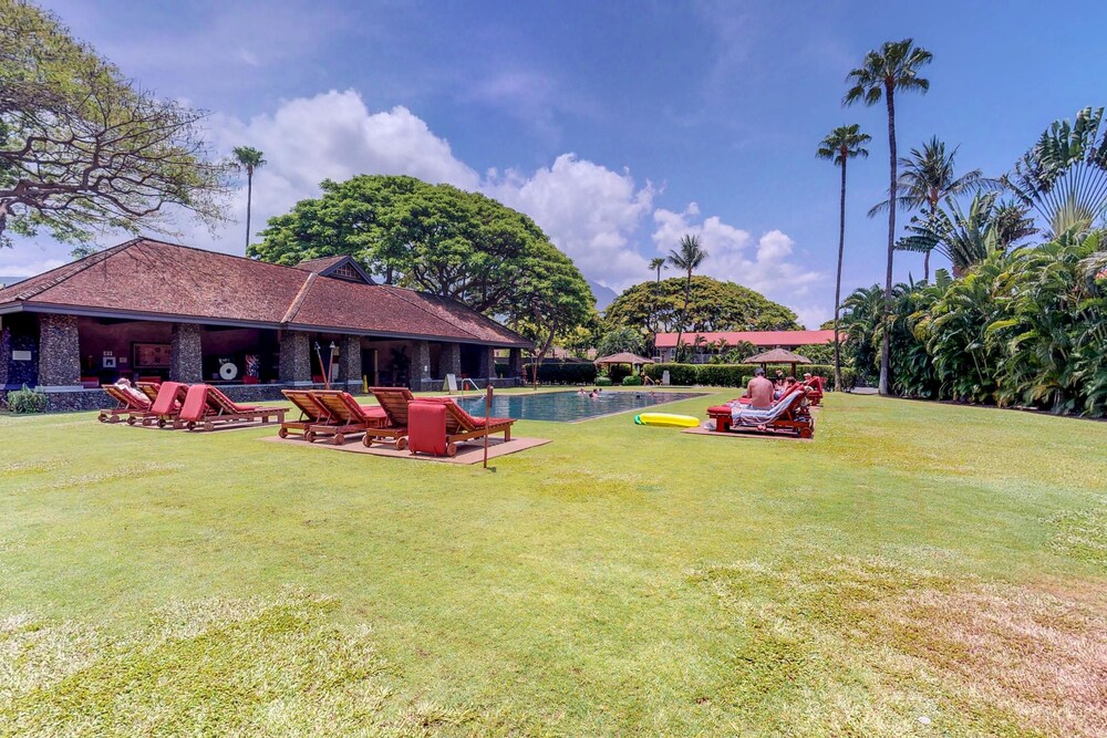 House, Multiple Beds (Apartment with Pool View) - Featured Image