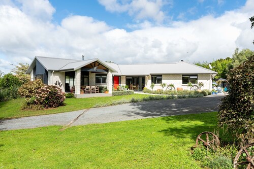Glenbervie Cottages and Bed & Breakfast