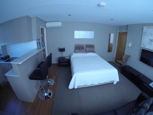 Modern Studio Mosman Balmoral