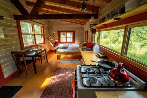 Mökki Dwelling by the Dock – "Unplugged"
