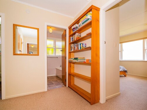 Wai Whare - Kuaotunu Absolute Beachfront Holiday Home