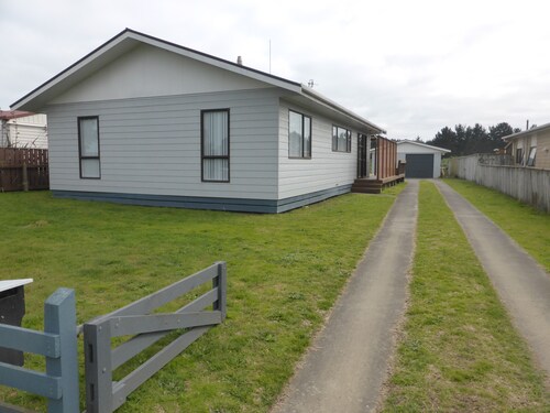 Waitarere Beach Escape
