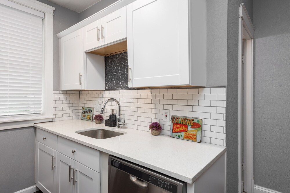 Signature Apartment, 1 Bedroom, Non Smoking, Kitchen - Private Kitchen