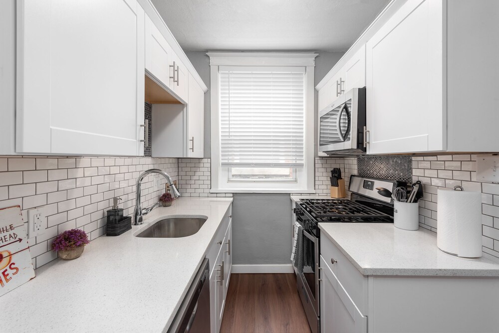 Traditional Apartment, 1 Bedroom, Non Smoking, Kitchen - Private Kitchen