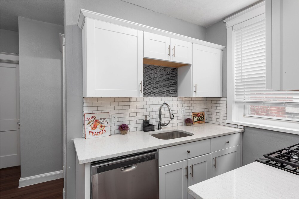 Traditional Apartment, 1 Bedroom, Non Smoking, Kitchen - Private Kitchen