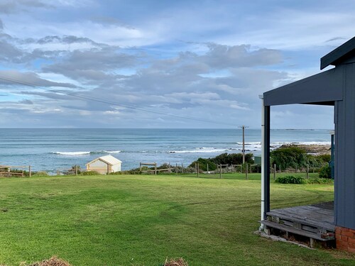 Bob's Place - Beach Views for Miles Around!