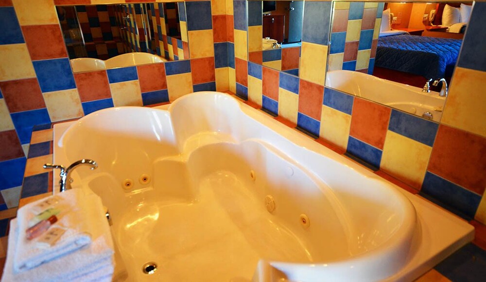 Jetted Tub