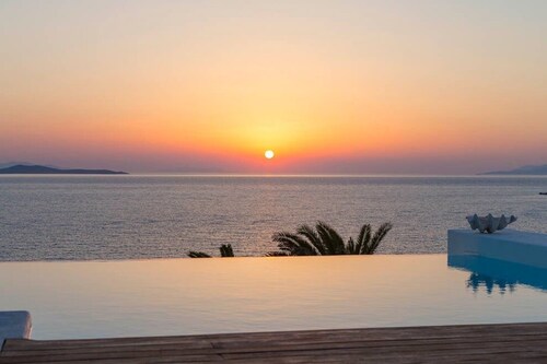 Gold Sunset Villa