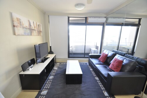 Pyrmont Jones Bay Apartments