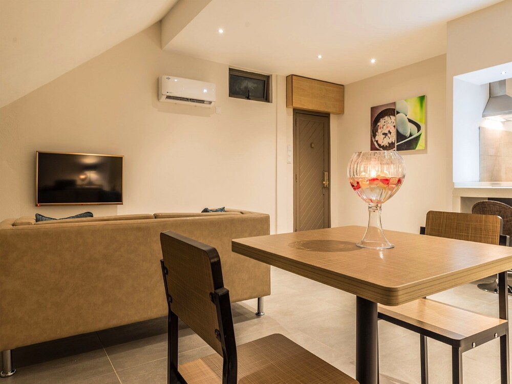 Executive Suite - Guestroom