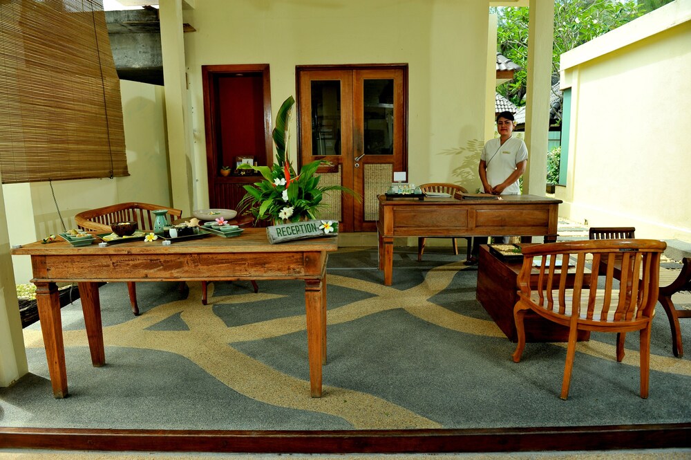 Spa Reception