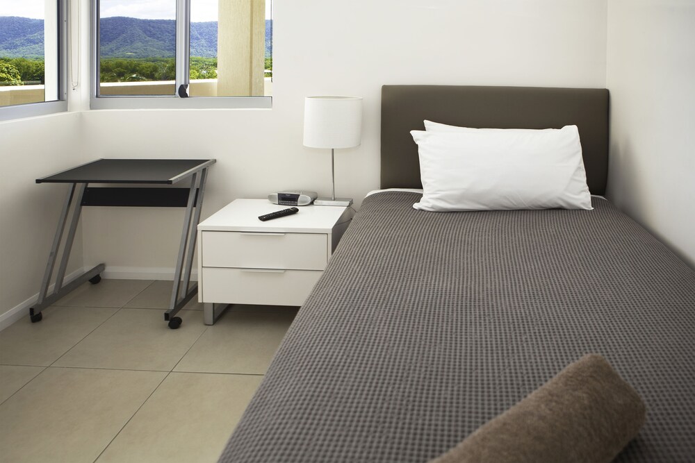 Standard Apartment, 2 Bedrooms, Ocean View - Guestroom