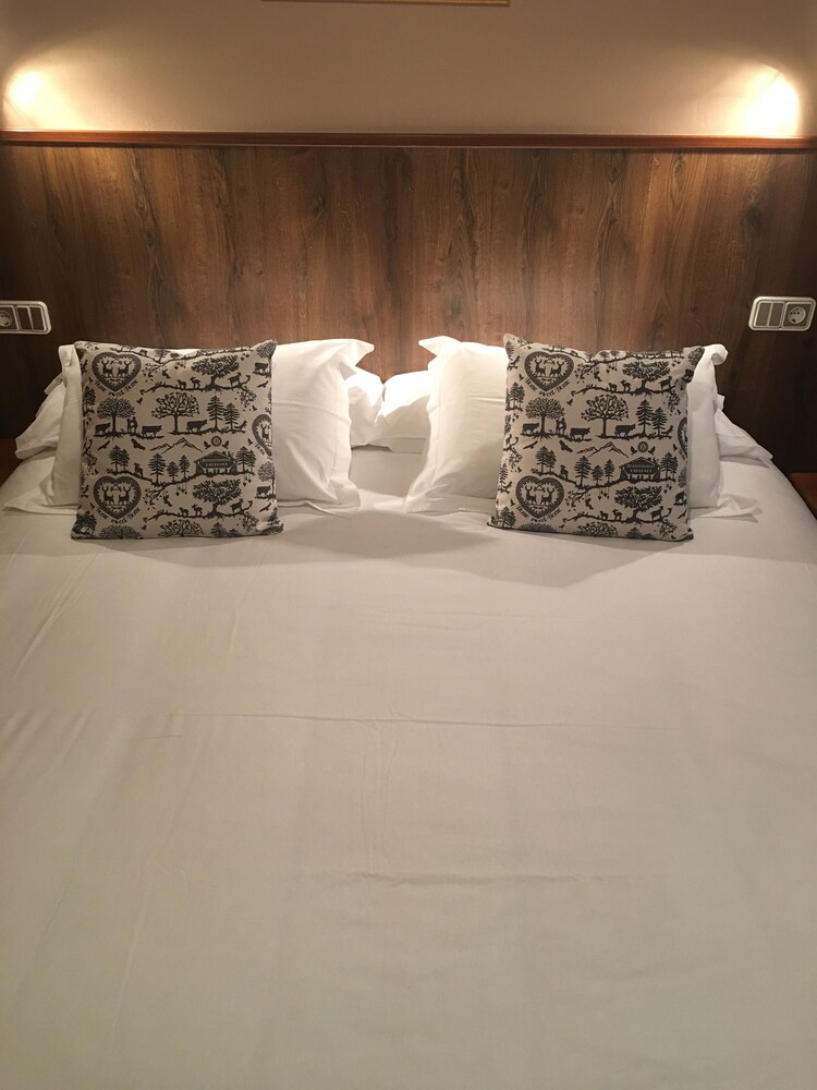 Superior Apartment, 2 Bedrooms - Guestroom