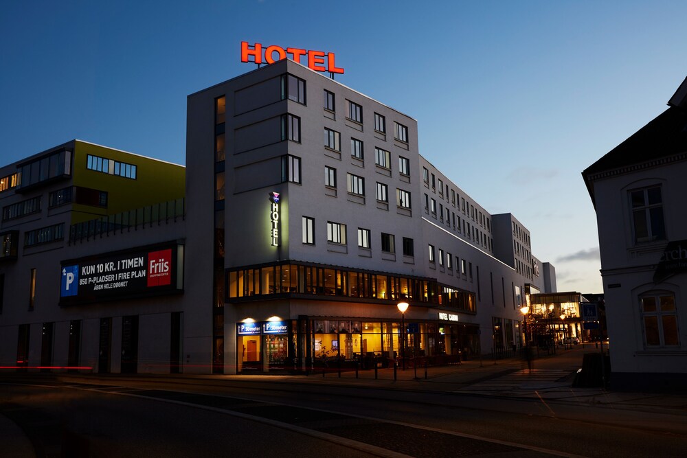 Hotel Front