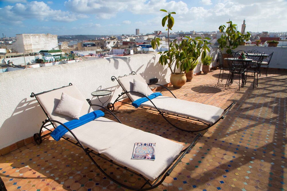 Sundeck