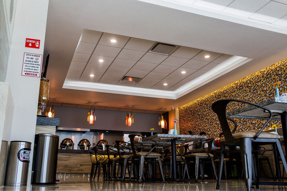 Food Court