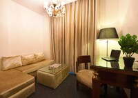 Aura Suite