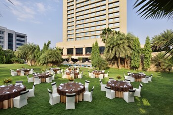 Outdoor Banquet Area
