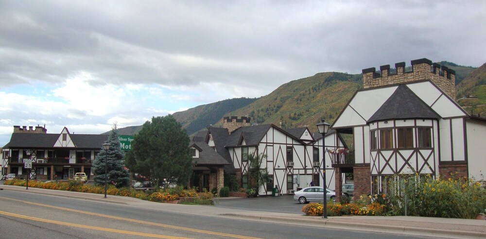 Hotel Front