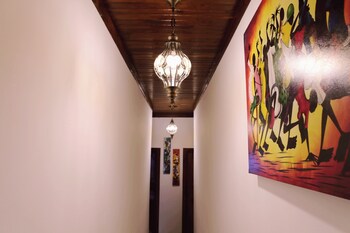 Shangani Hotel