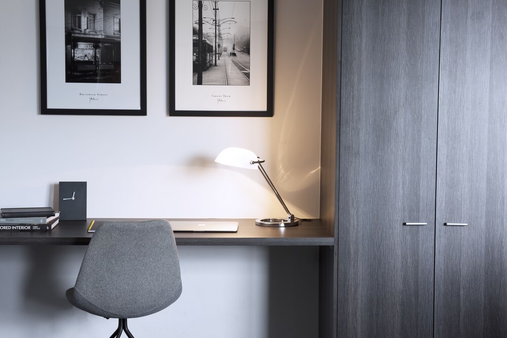 Two Bedroom Apartment - Guestroom