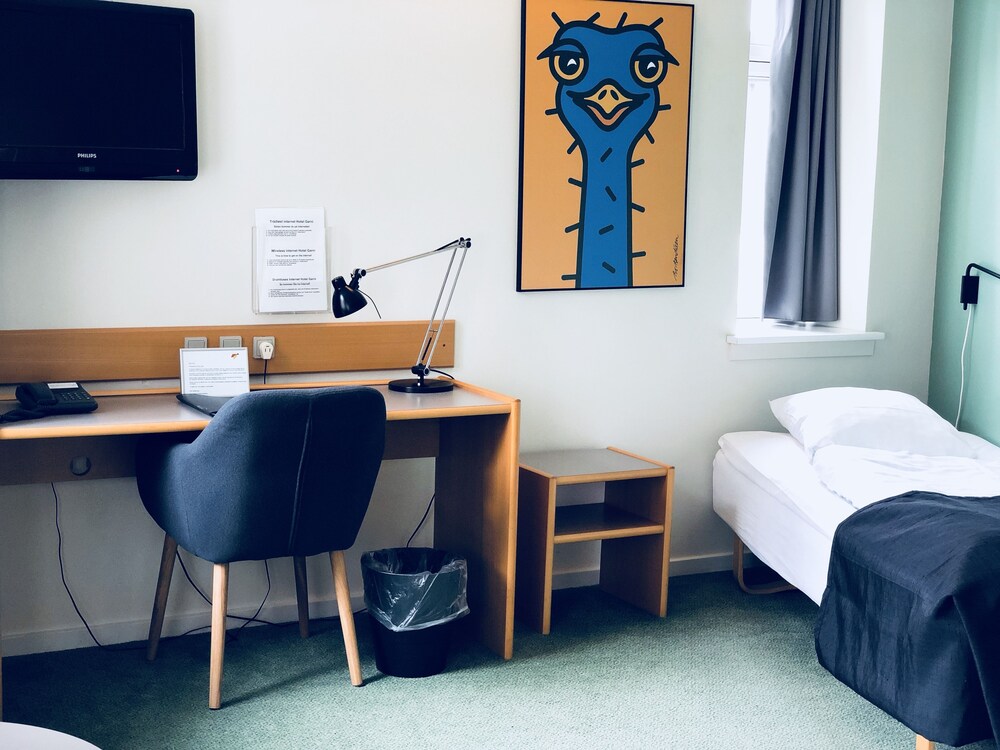 Guestroom