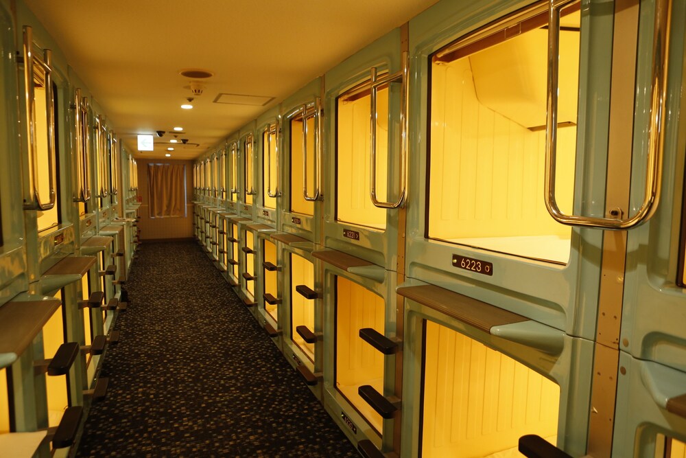 Room, Shinjuku Kuyakusho-mae Capsule Hotel