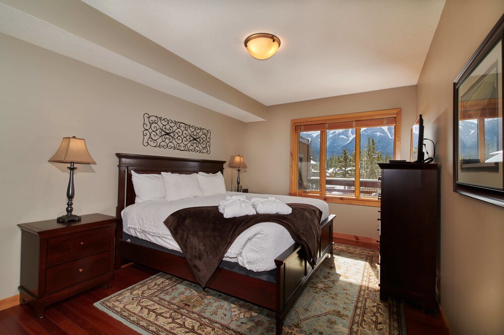 217 Two Bedroom KQ - Guestroom