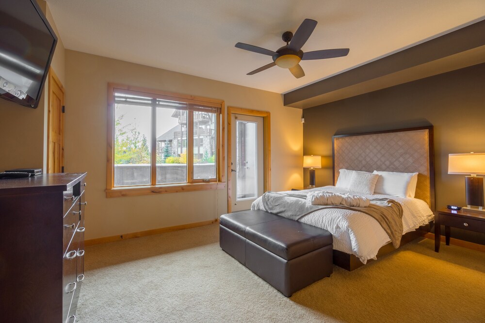 110 Three Bedroom KQQ - Guestroom