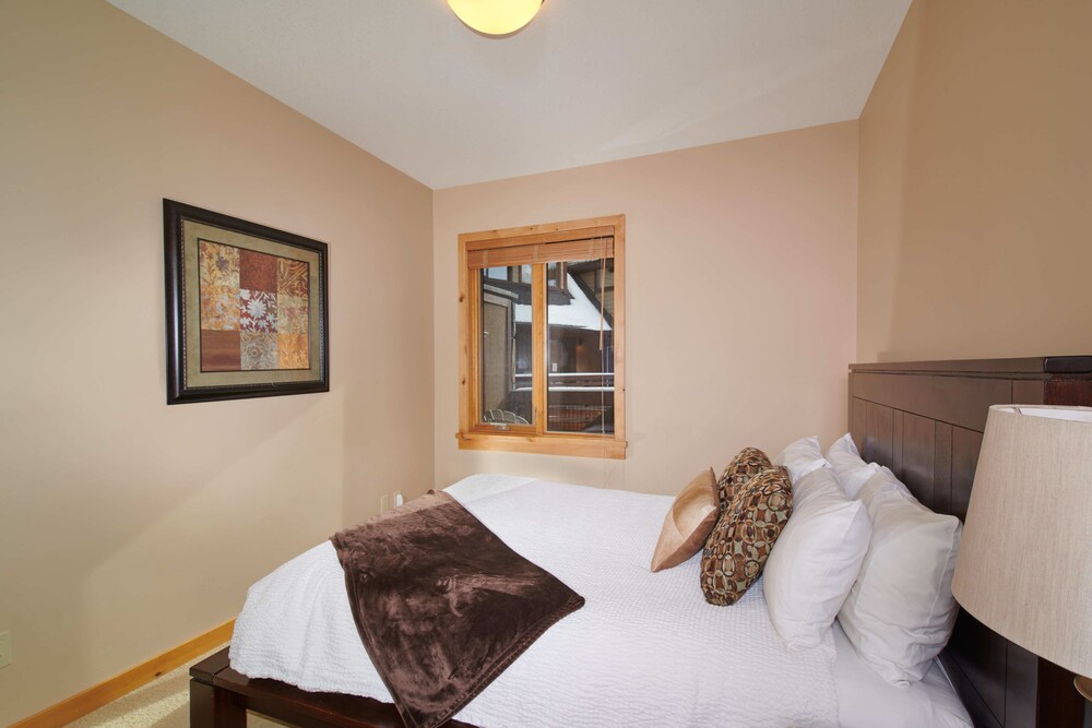 215 Three Bedroom KQQ - Guestroom