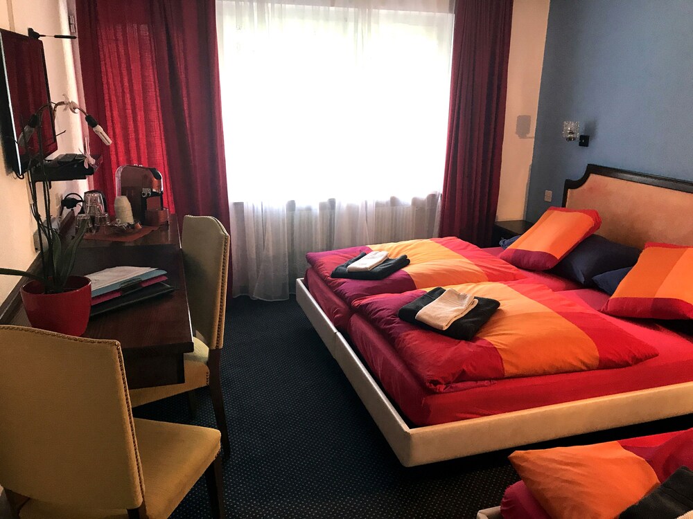 Guestroom