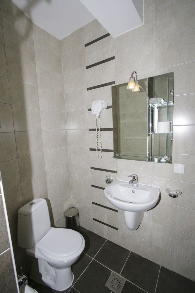 Salle de bain (Chambre Double Supérieure)