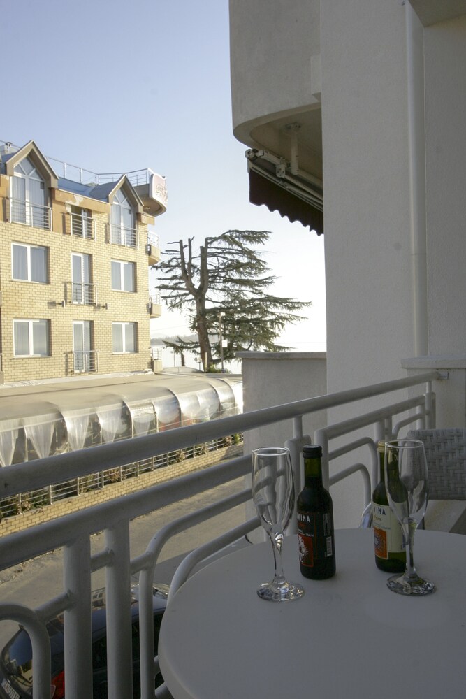 Balcon (Chambre Double Deluxe)