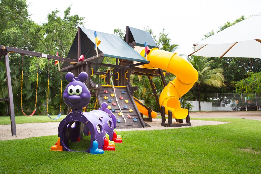 Childrens Play Area - Outdoor