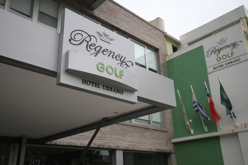 Entrada al hotel
