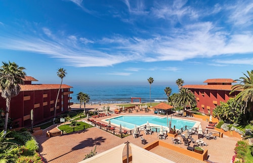 Puerto Nuevo Baja Hotel & Villas