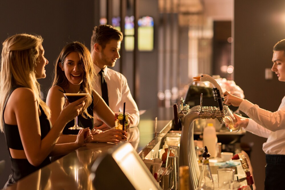 Hotel Bar