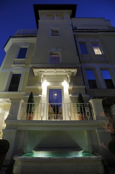 Hotel Front - Evening/Night