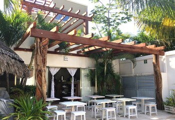 Food Court