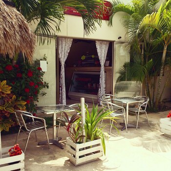 Hotel Bar