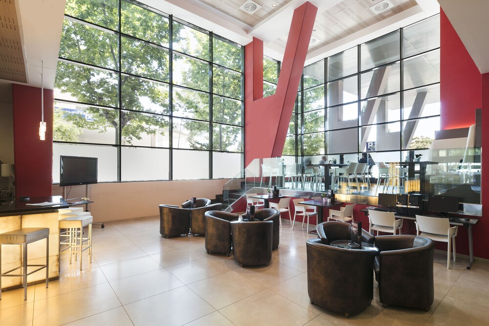 Hotel Bar