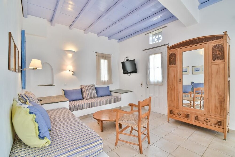 Suite - Guestroom