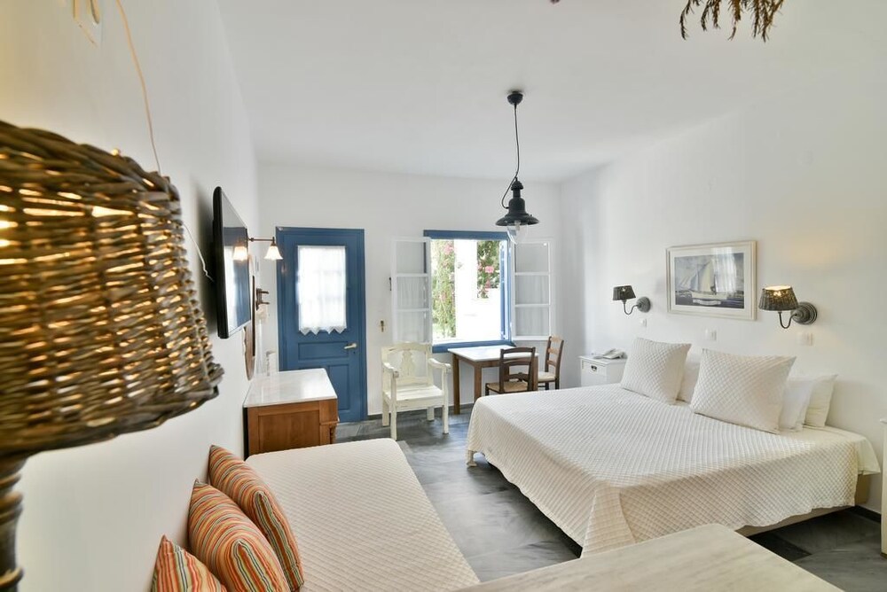 Classic Studio - Guestroom