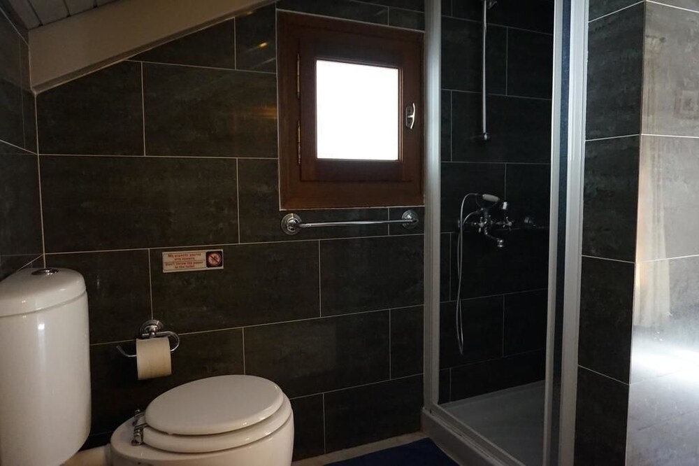 Executive Suite (Loft) - Bathroom