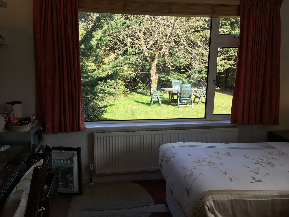 Guestroom View