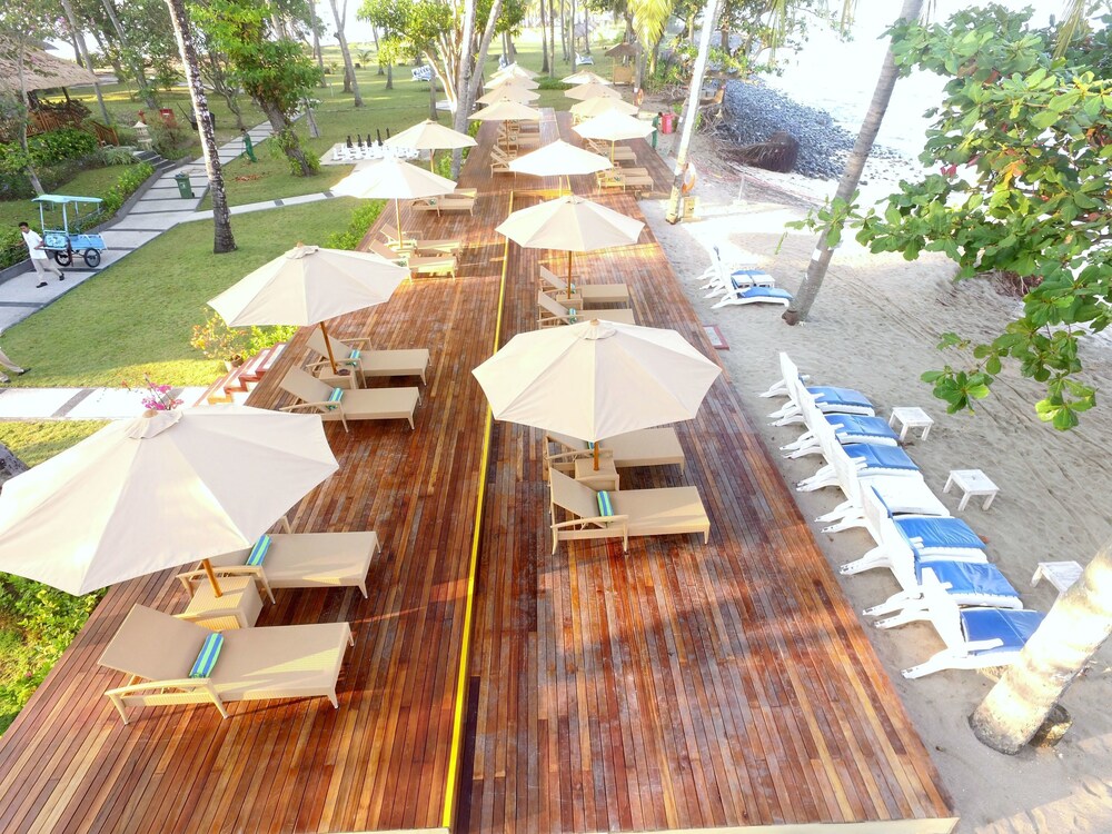Sundeck