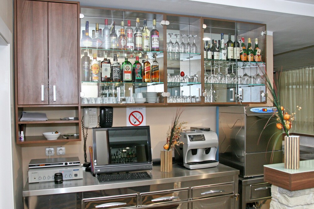 Hotel Lounge